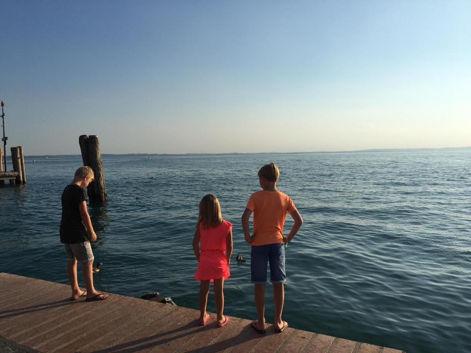 eca1097f-d45e-4bd4-8c5c-0085da5183ad