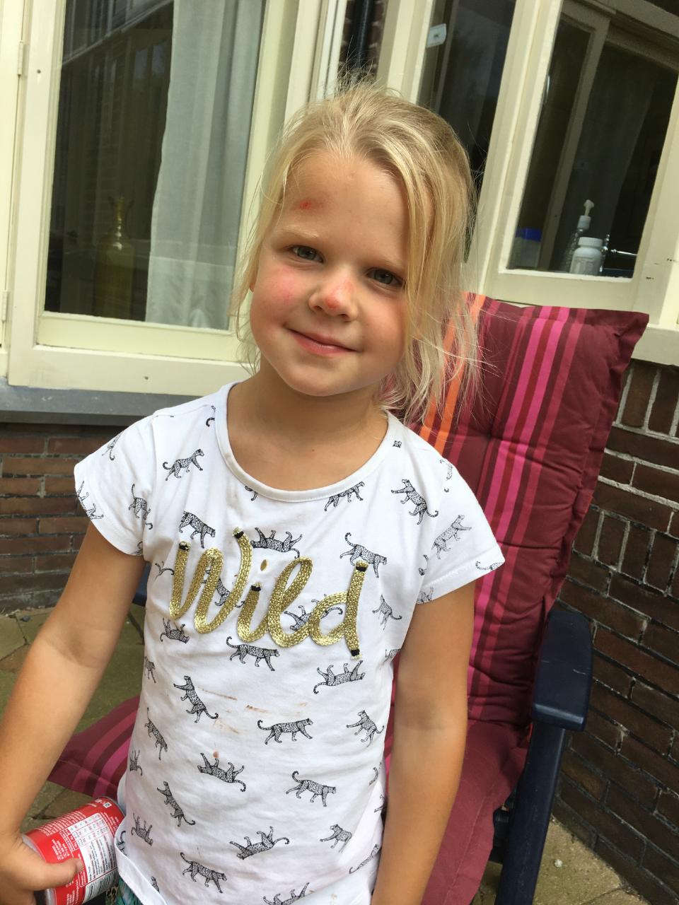 55CAB382-2C83-4507-BB04-4D08A1C4F64B