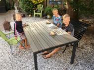 DA0A7B85-F3CD-4237-92E6-748E8689E429