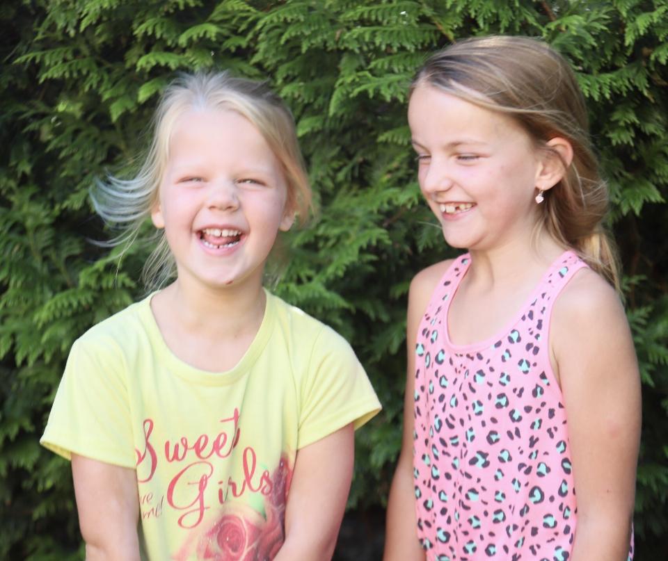 E9790007-862C-498A-B9BD-46121365B764