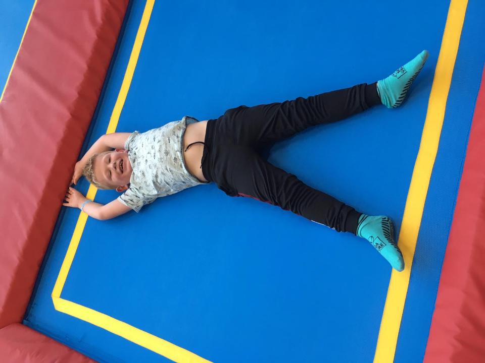 DAE491B7-E705-41A0-9245-C25742E099CC