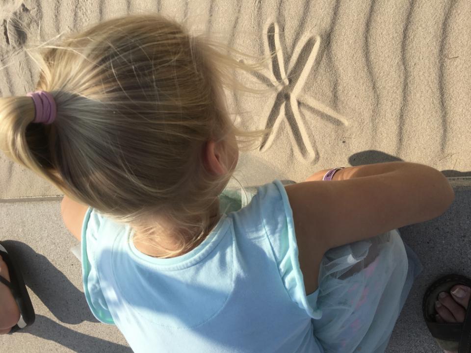 4988F17E-98BD-49E9-A8A9-FE3CCC28AC85