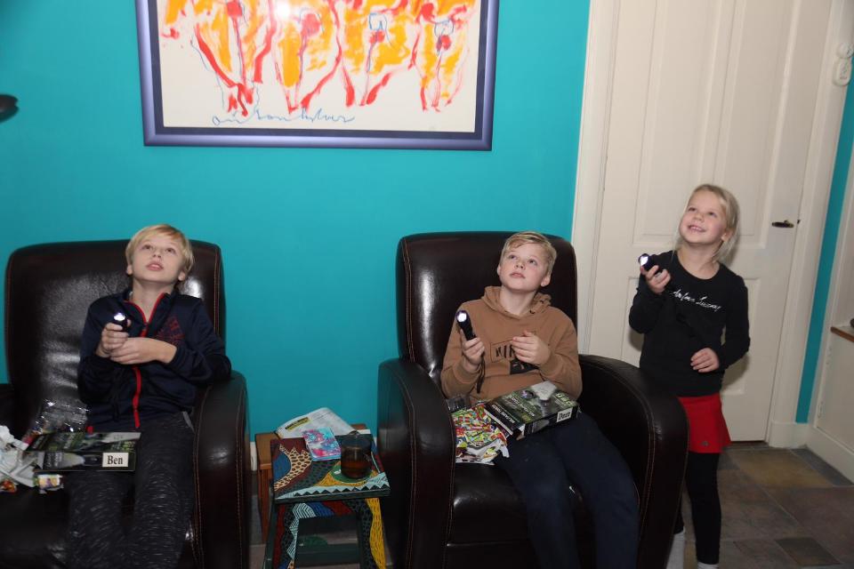 69E3B2B7-70F2-4B87-B2FE-780CF80F220C