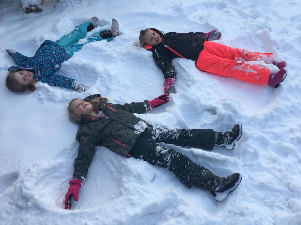 A2D0B9D2-4DB5-48FC-8D03-4BB0CF647523