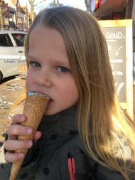 D3F99B6C-967F-4F9A-AAF3-C5CF82C32540