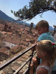 BCF27AA5-5550-4A76-8A65-32C1B1FF9032