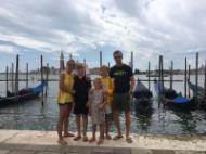 A8F49052-F2F7-4472-8616-7BCD5CF4C6CF