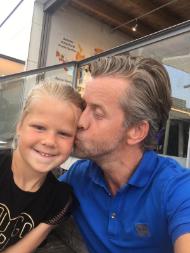 04DCDE6D-7914-4067-85B2-872248ACDABC