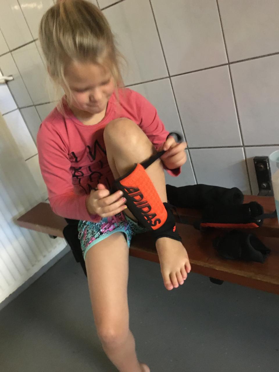 B3D865A0-585C-43B8-9E83-B6C3B4F432A6