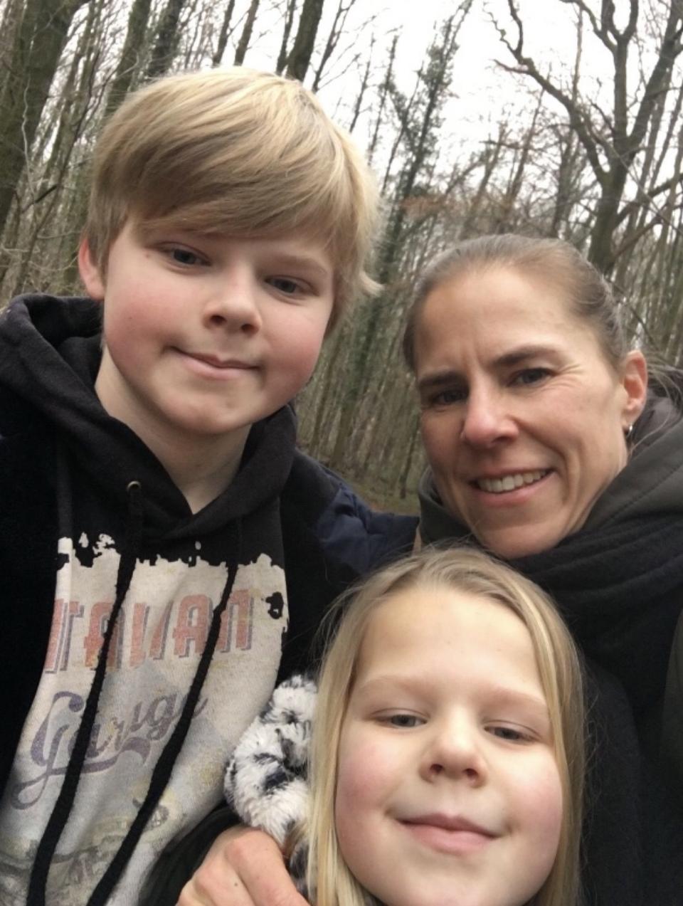 DB49679B-08BE-4698-823C-0EEAEADACBC7