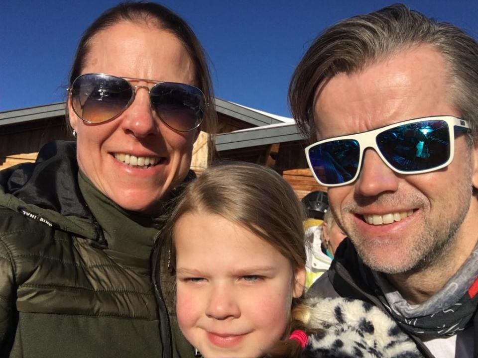 3564CBB9-8CFA-4C8E-8582-944D4B0723E3