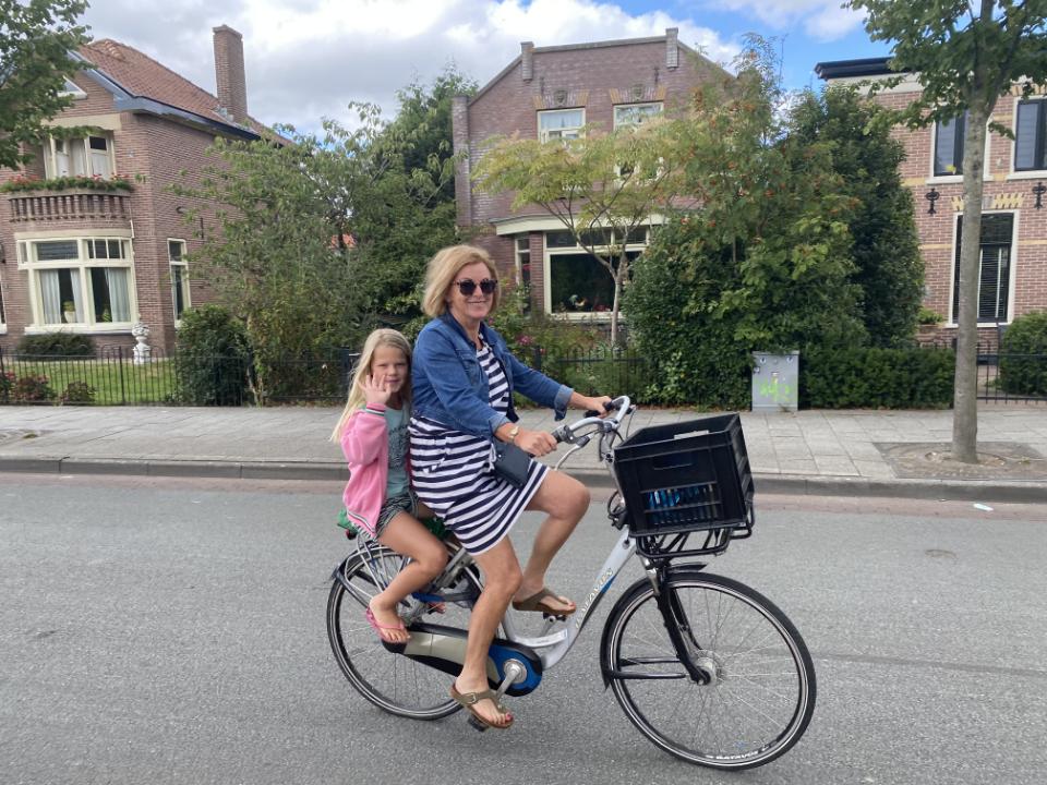 D860D1B8-BB01-4364-B67D-AA7B0D8D144F