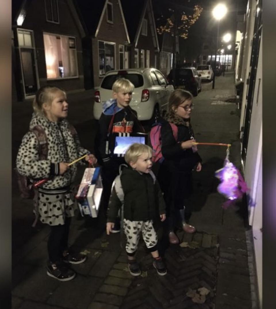 77337C22-4B93-4296-9A69-E35FD241817A