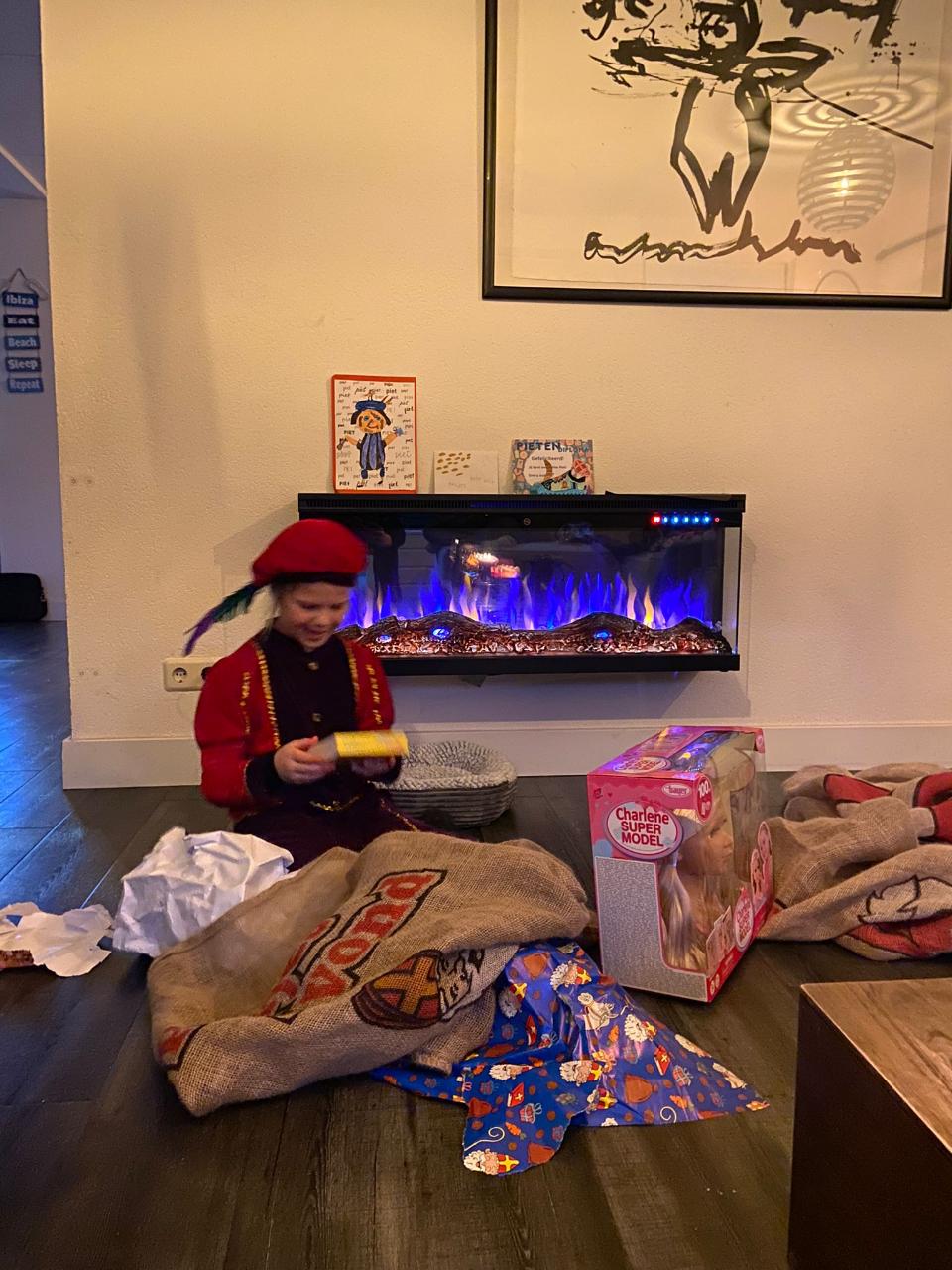 F8C80A39-3A9F-4CD0-B612-495229D3E85F