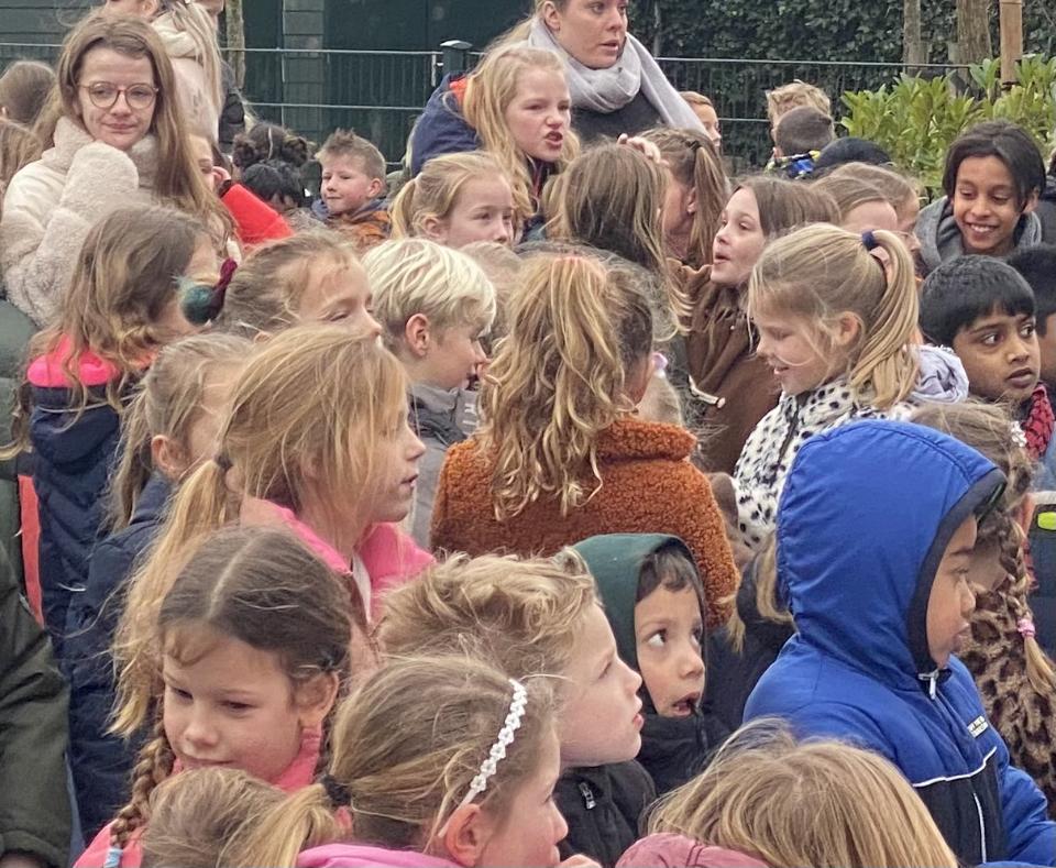 A674F77E-F3B4-4829-AC1E-846225BF3298