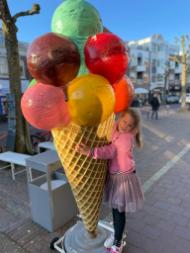 E75ED028-5F99-427A-A95D-89B16C0E7827