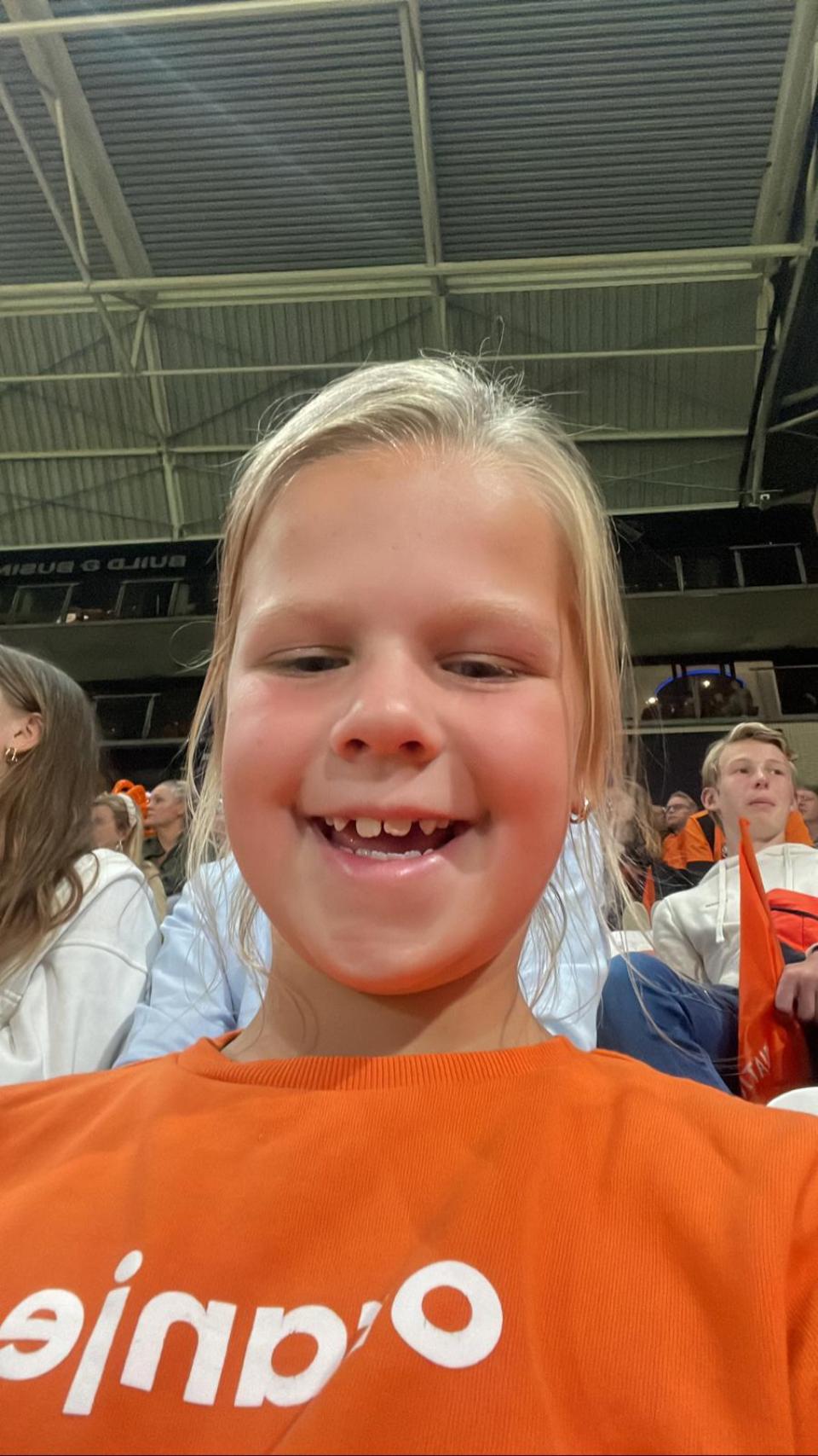 fe819f27-4181-45d7-94f1-8da61366d158