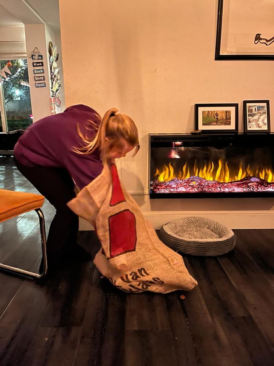 3ea8c67b-840f-4ab9-b02d-379970350d6b