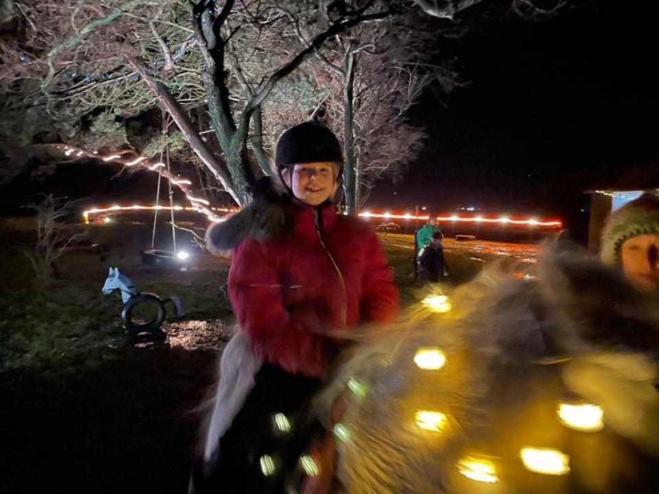 f8f93ea3-7b20-4b25-9c61-749a57058513