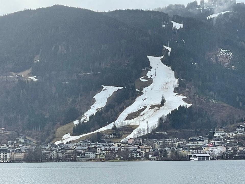 febe9a89-3d8a-4db6-a5d9-2c7d10894a20