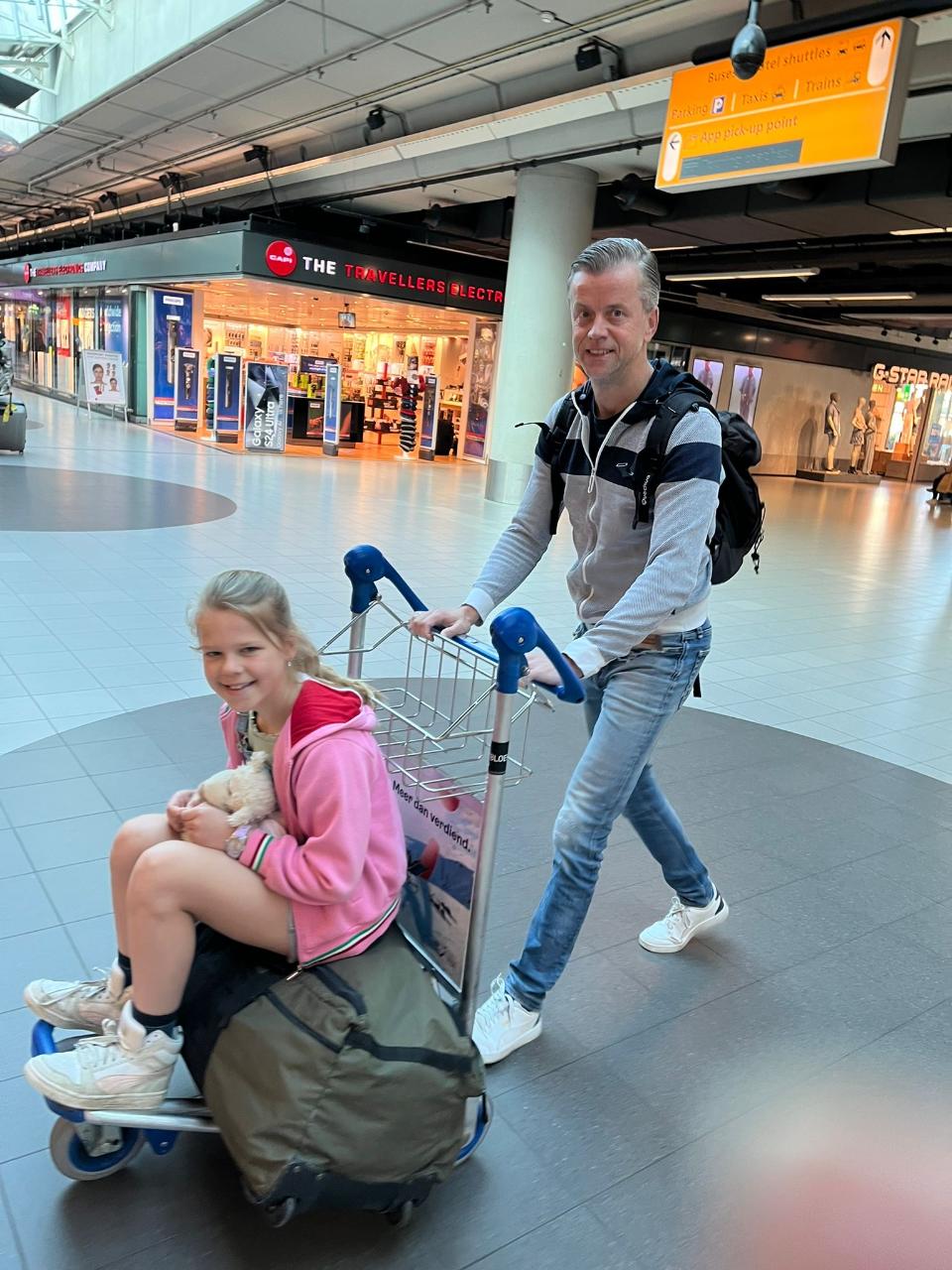 ca92252a-ff45-4d5b-ae05-cabc1f6e26b7